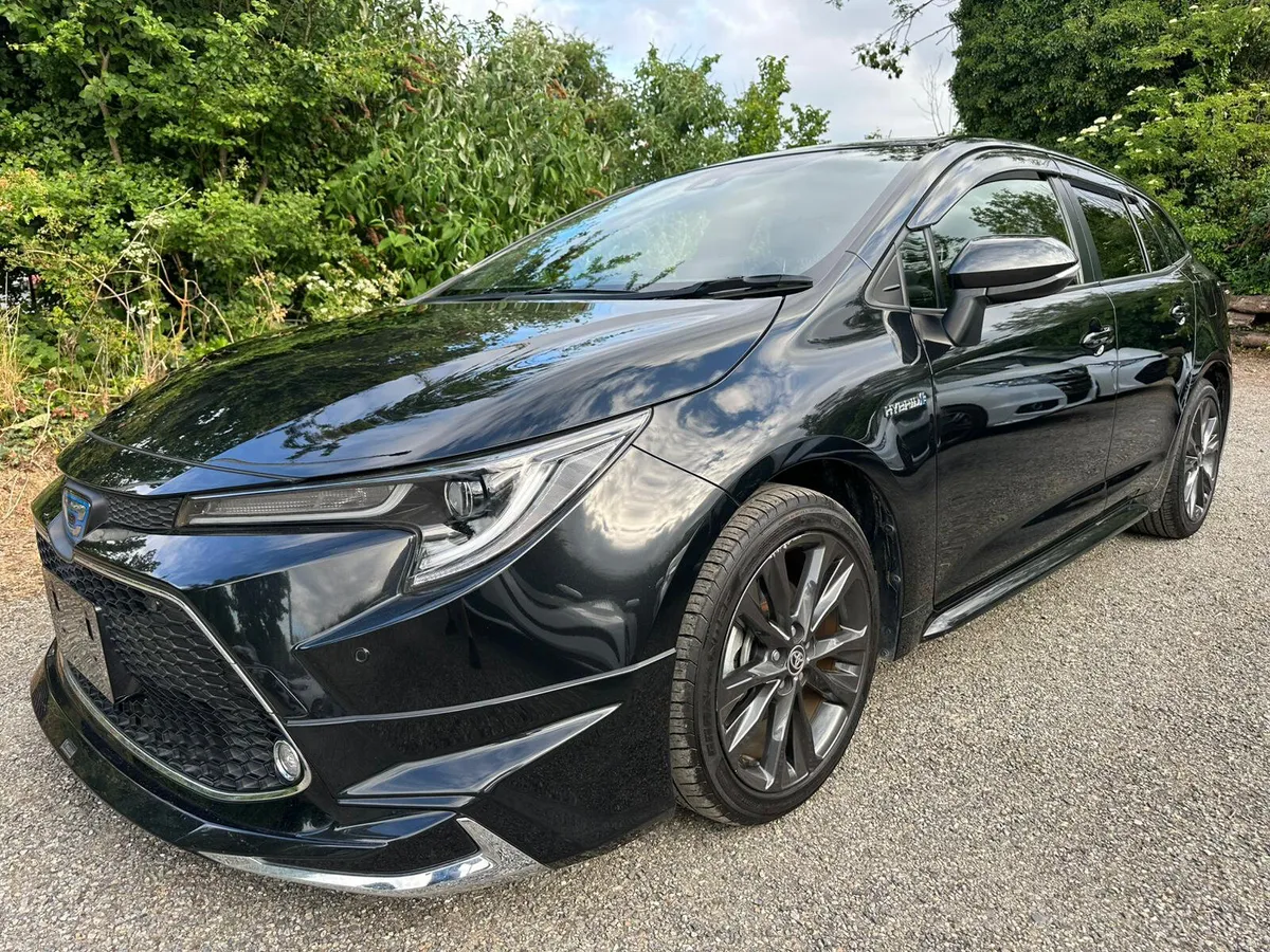 Toyota Corolla Hybrid Est G-Model - Image 2