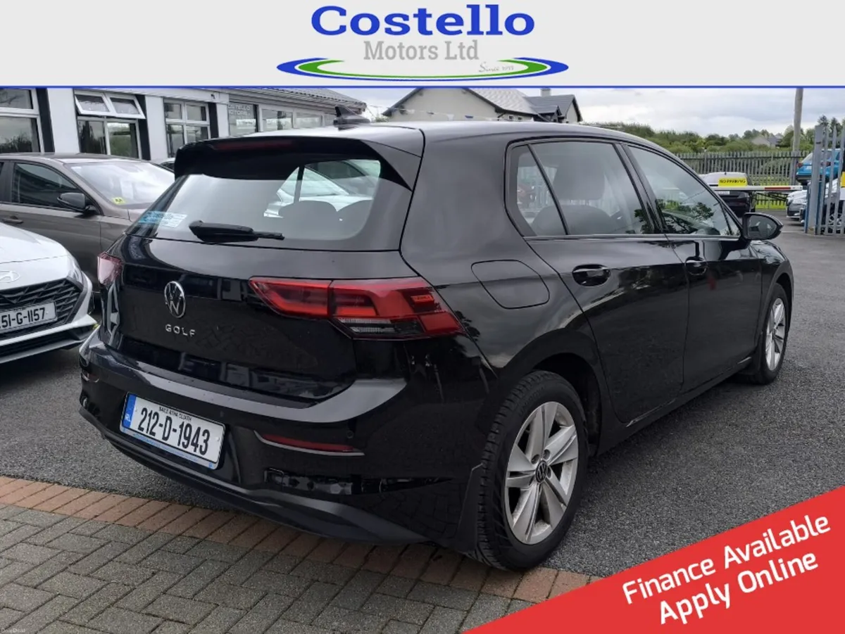 Volkswagen Golf 2021 LIFE 2.0 TDI 115HP 5DR - Image 6