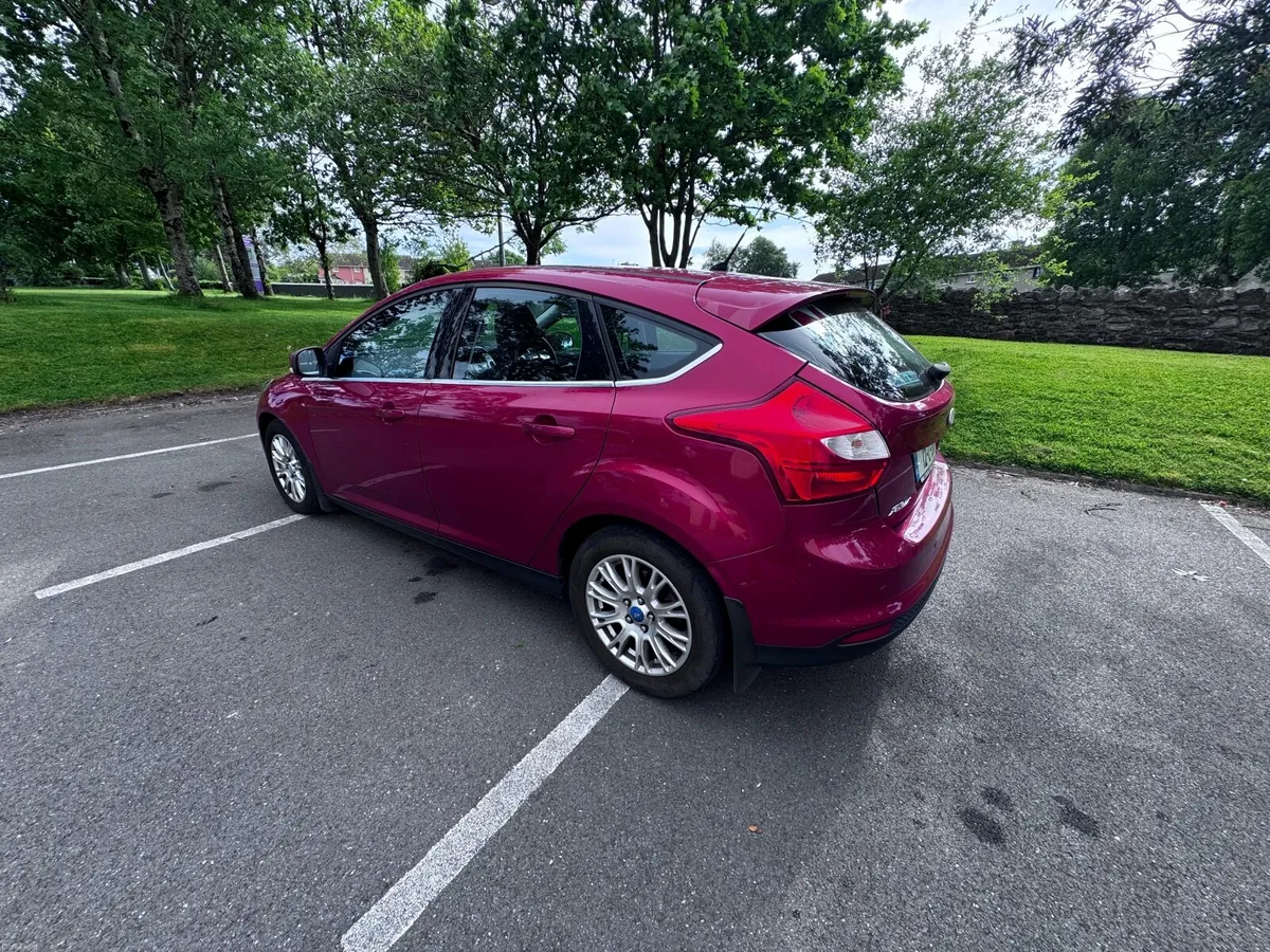 Ford Focus 2012 - Image 3