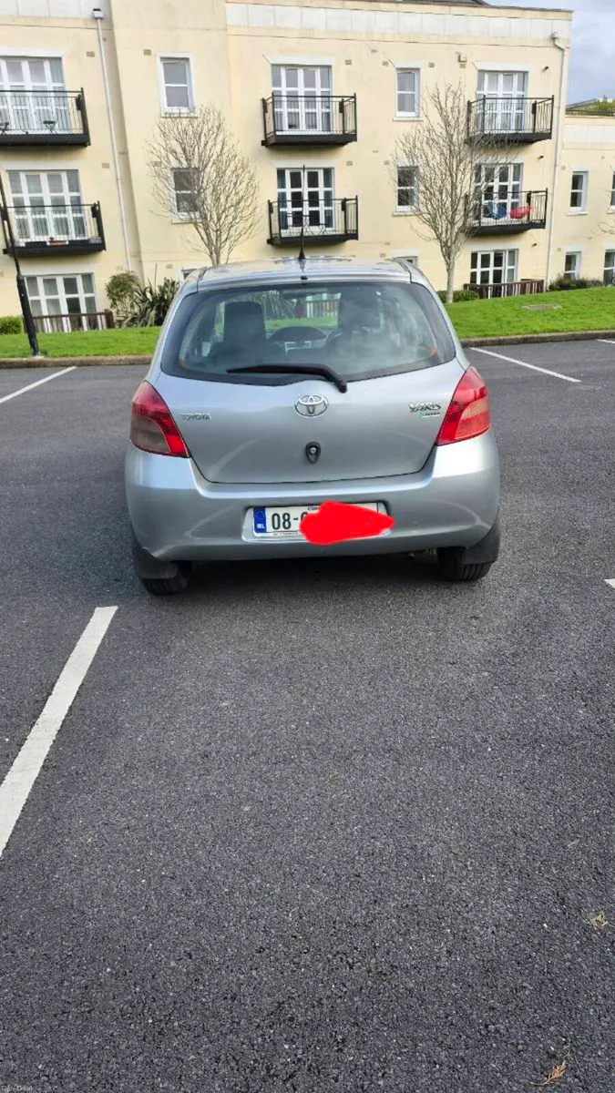 Toyota Yaris 2008 - Image 4
