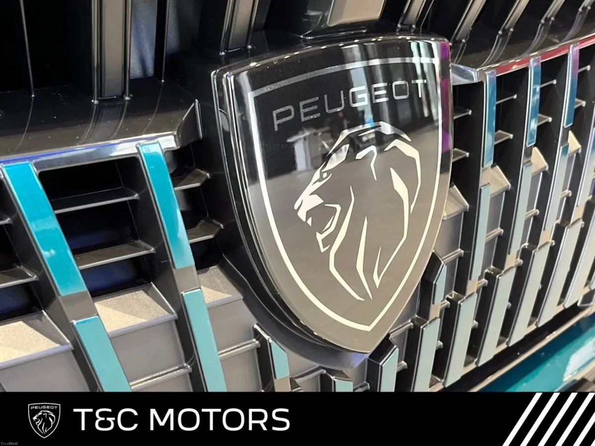 Peugeot 308 DEMO* ALL NEW 308 HYBRID *IN STOCK NOW - Image 6
