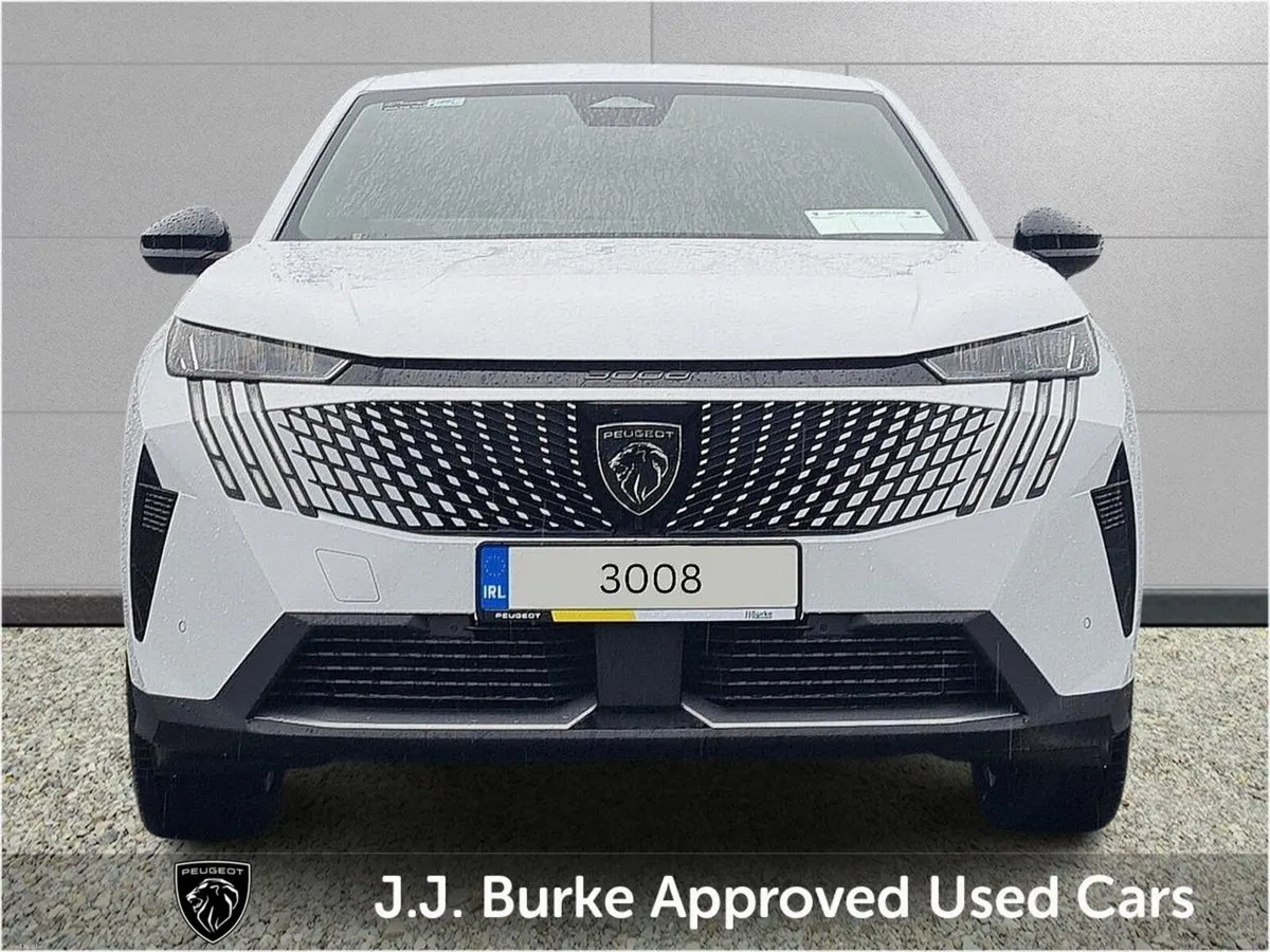 Peugeot 3008 1.2 MHEV 145bhp eDCS6 Allure - Image 2