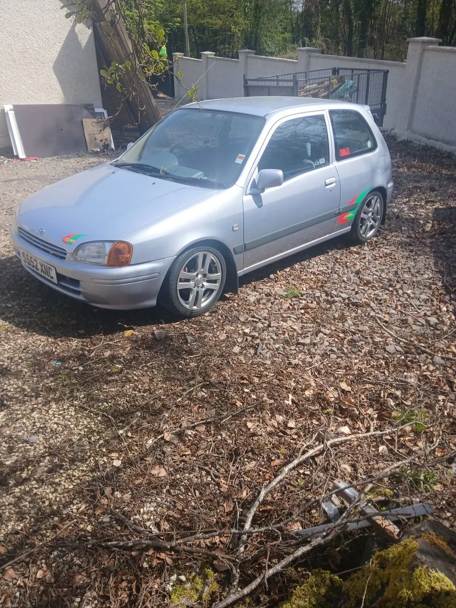 Car - Image 3