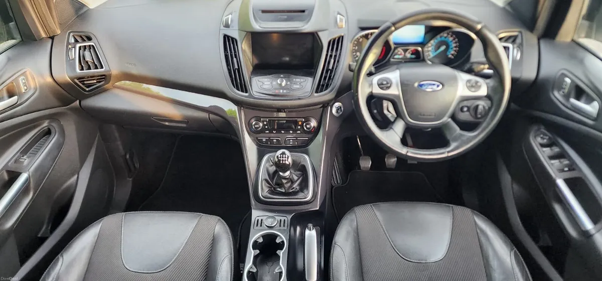 FORD KIGA ONLY 150 KMS NCT& TAX FSH MINT 👍 - Image 4