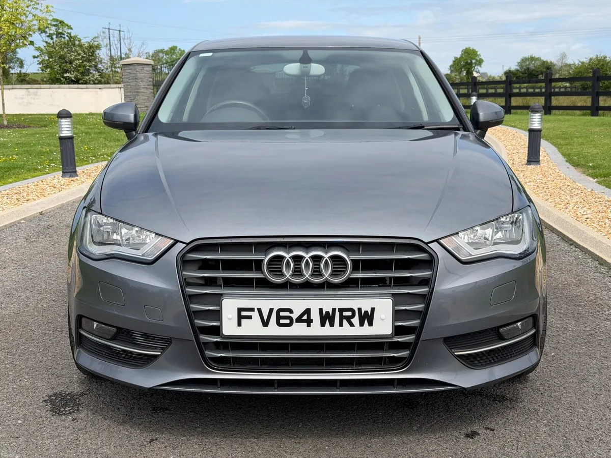 2015 Audi A3 1.6TDI SE (NEW T/BELT, FSH, NAV) - Image 2