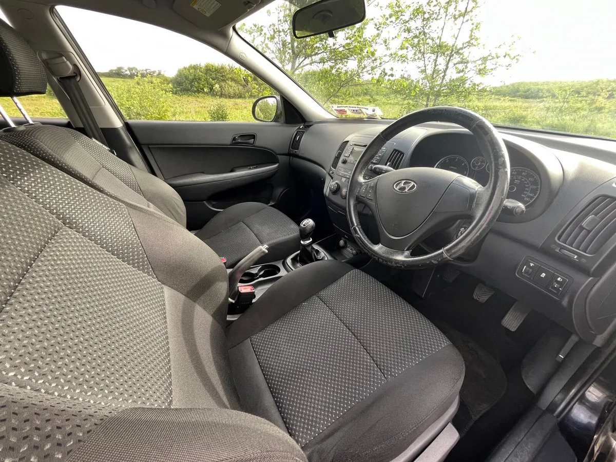 Hyundai i30 2011 for sale - Image 4