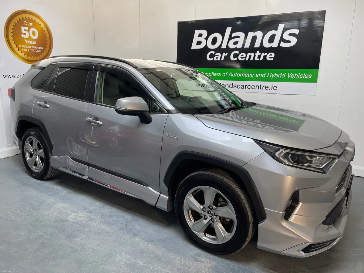 202 Toyota RAV4 Hybrid 2.5 Automatic 4wd Model - Image 2