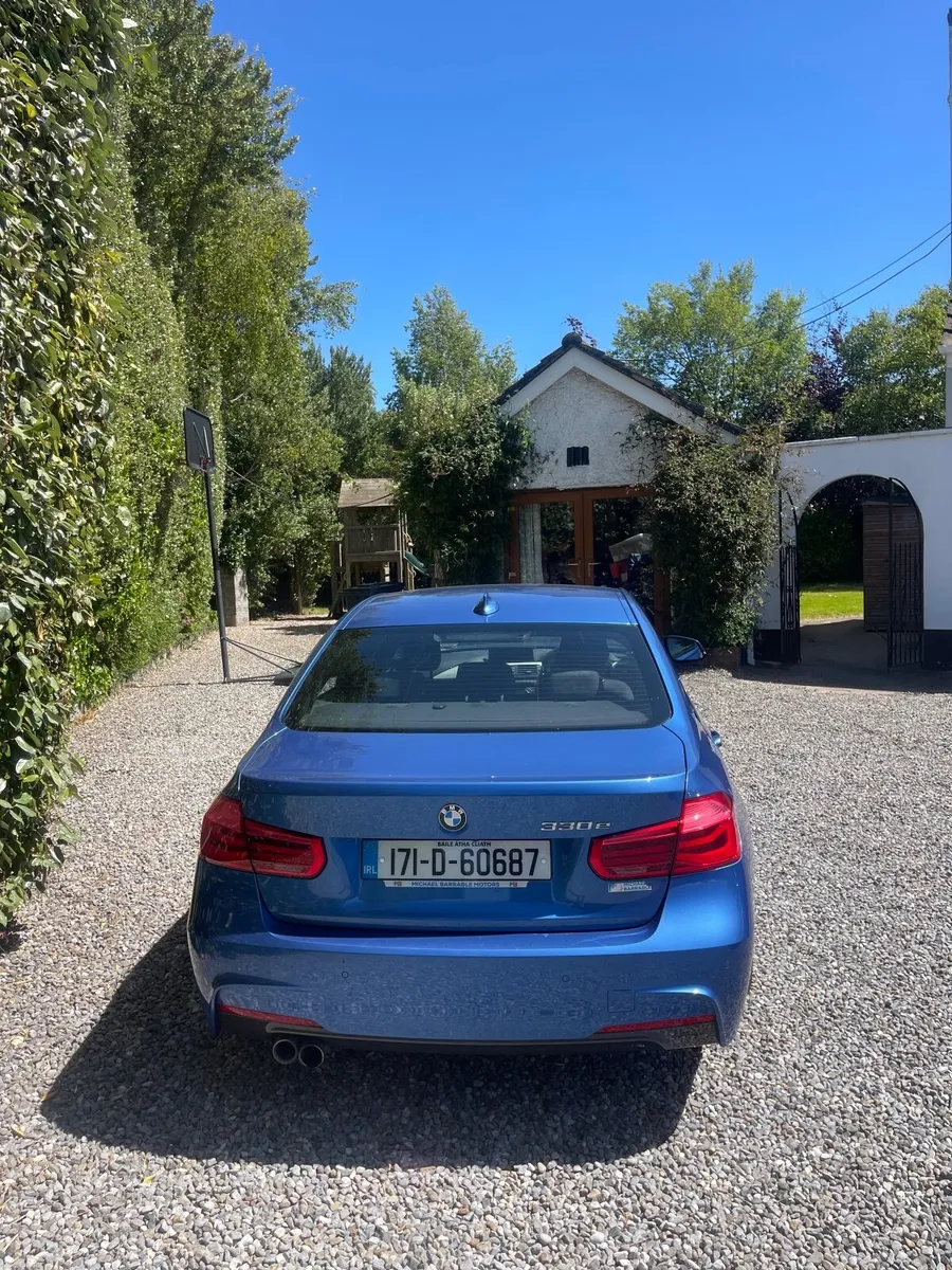 BMW 3-Series 2017 - Image 4