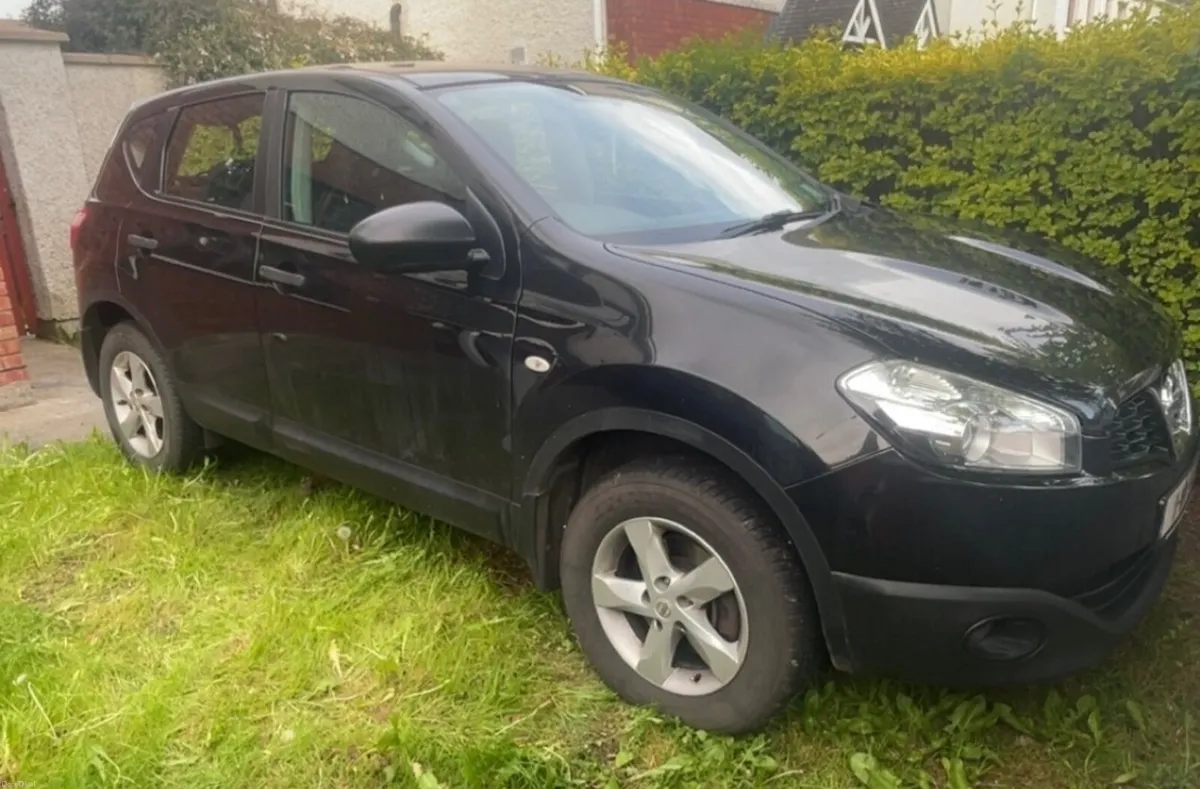 Nissan Qashqai 2011 - Image 2