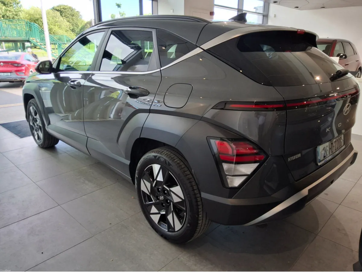 Hyundai KONA ELEGANCE HYBRID ** Demo Model ** - Image 3