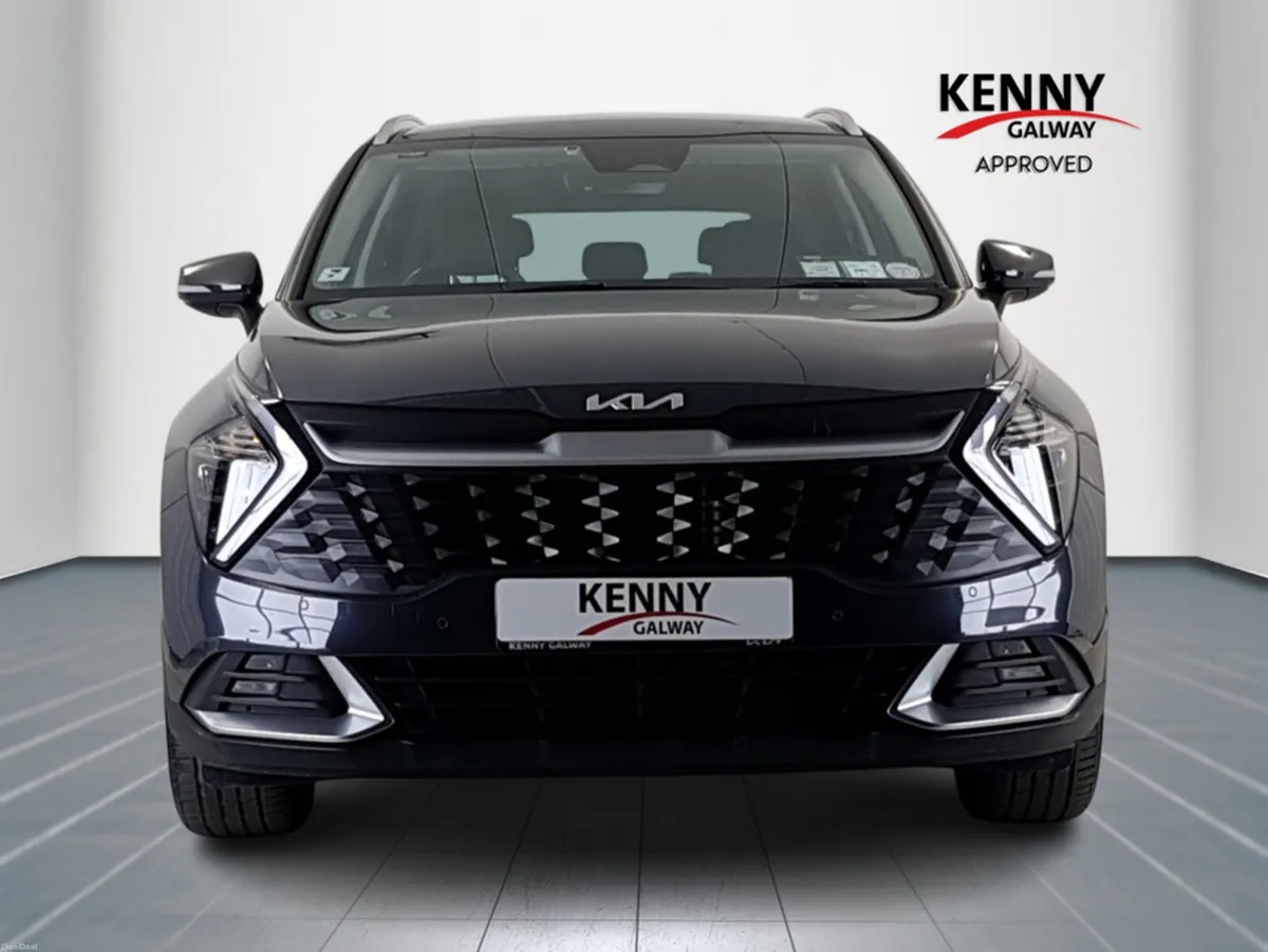 Kia Sportage K3 Diesel MANUAL 5DR - Image 2