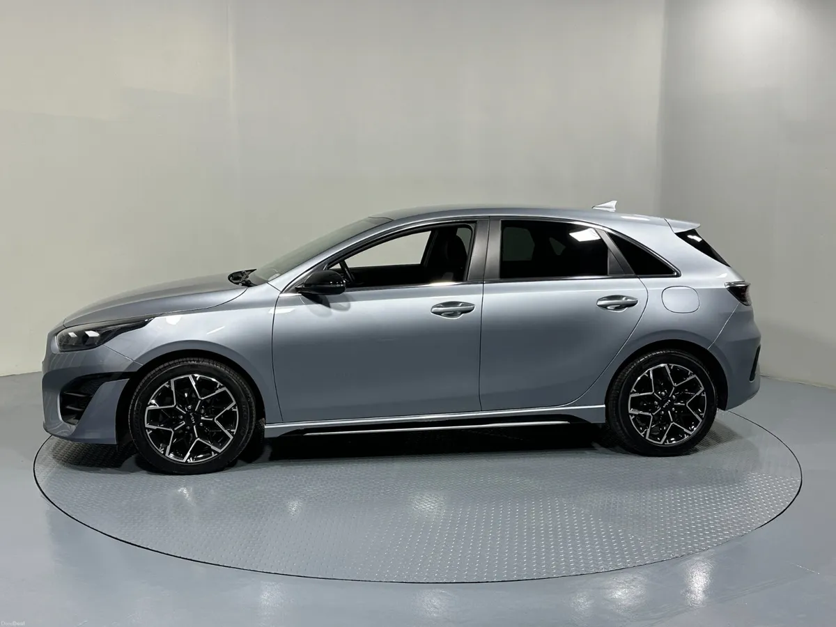 Kia Ceed GT Line 1.6 Diesel 241 - Image 4