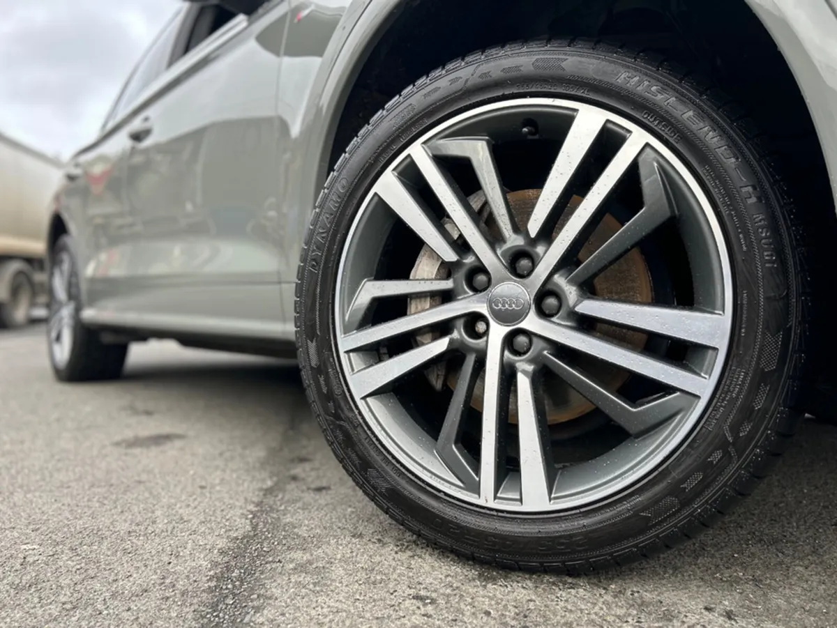 Audi Q5 2.0 55TFSI SLINE COMP - Image 2