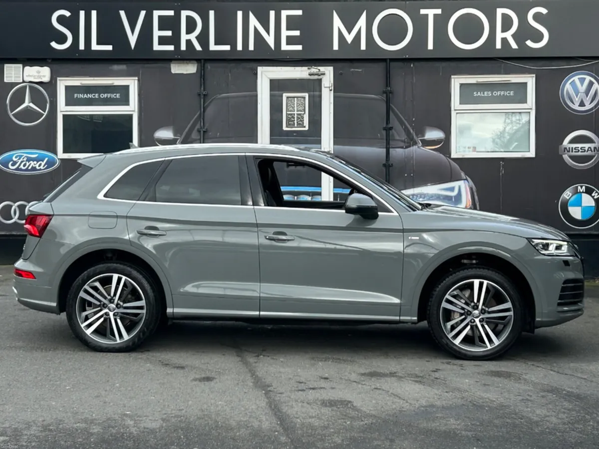 Audi Q5 2.0 55TFSI SLINE COMP - Image 6