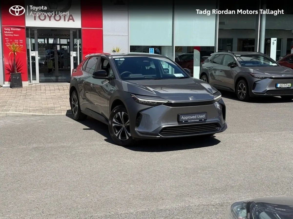 Toyota bZ4X SPORT LOW KM - Image 1