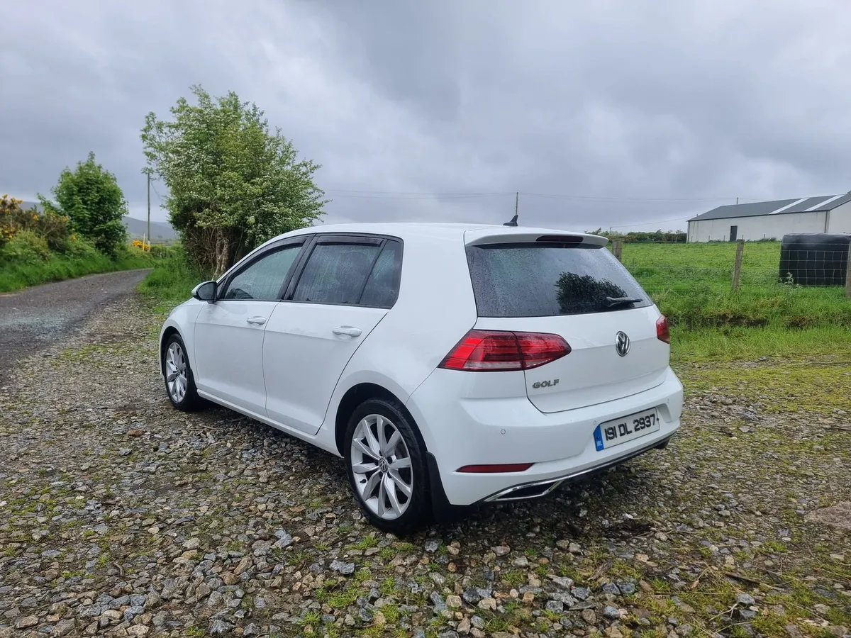2019 Volkswagen Golf - Image 4