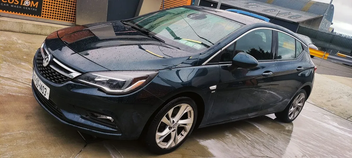 Vauxhall Astra 2017 1.6 diesel (Low Mileage) - Image 2