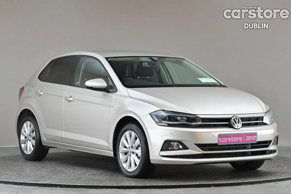 Volkswagen Polo 1.0 TSI DSG COMFORTLINE **CARPLAY* - Image 1