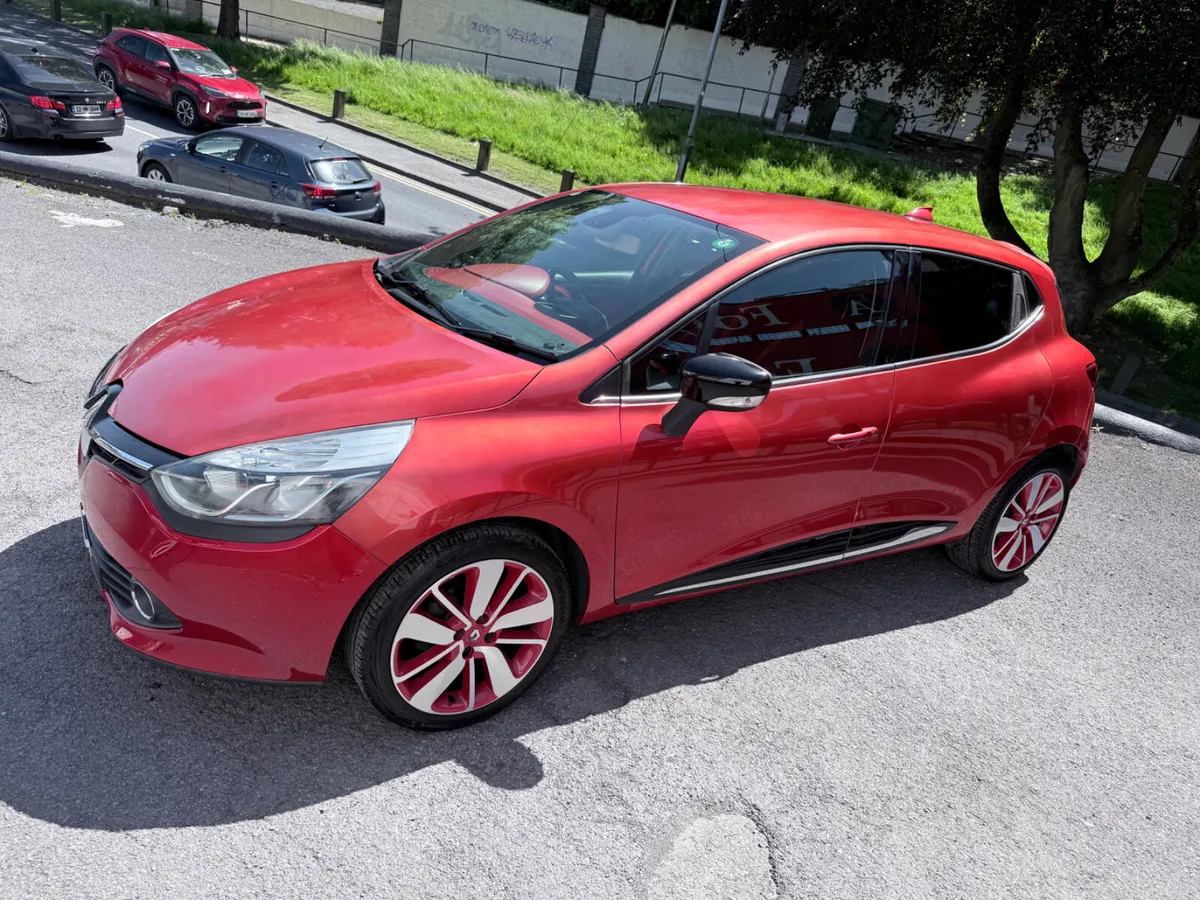 Renault Clio 1.2 Petrol Auto low Kms New NCT - Image 4
