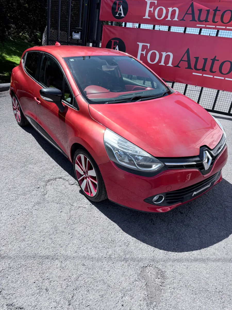 Renault Clio 1.2 Petrol Auto low Kms New NCT - Image 2