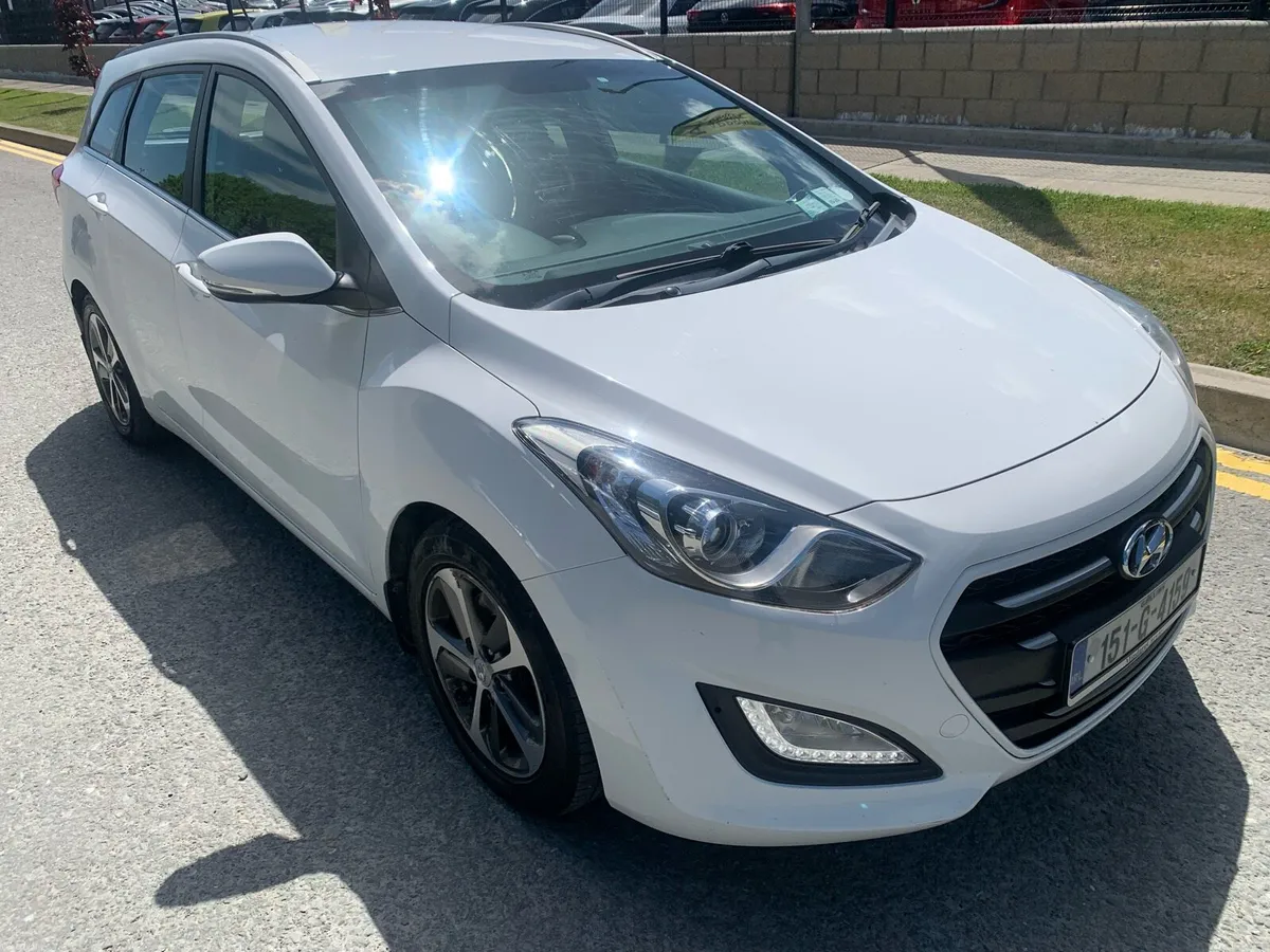 2015 Hyundai i30 diesel, Nctd 9/26, Taxed 6/26 - Image 2