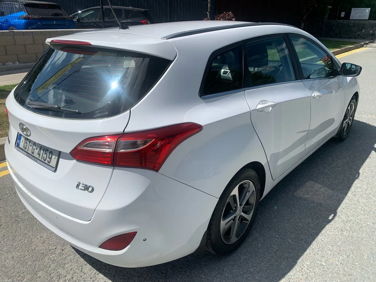 2015 Hyundai i30 diesel, Nctd 9/26, Taxed 6/26 - Image 3