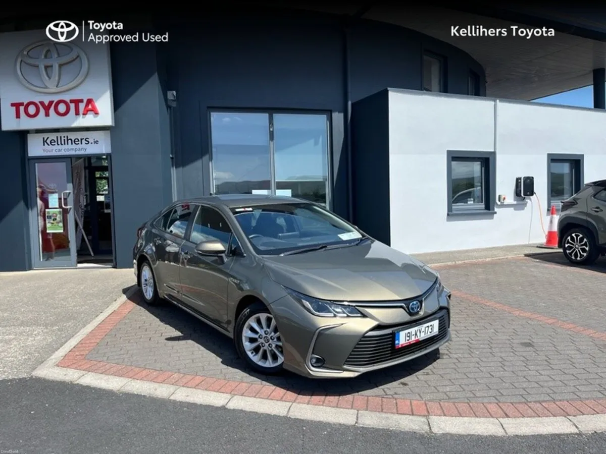 Toyota Corolla HYBRID LUNA SALOON - Image 1