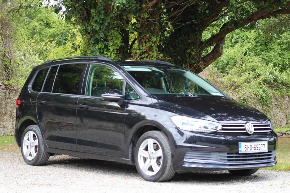 Volkswagen Touran 2016 - Image 3