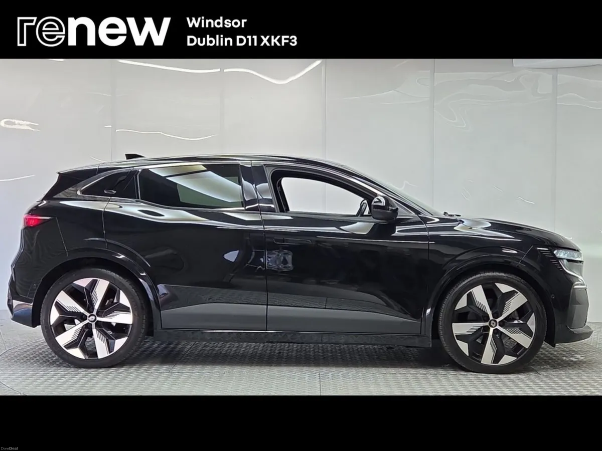 Renault Megane E-Tech Techno+ 220 EV60 Auto - Image 6