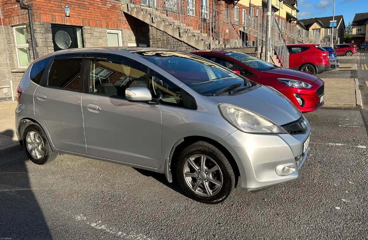 Honda Insight 2012 - Image 2