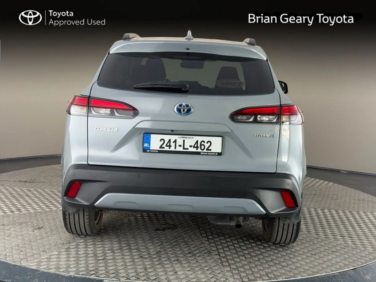 Toyota Corolla Cross HYBRID SPORT - Image 4