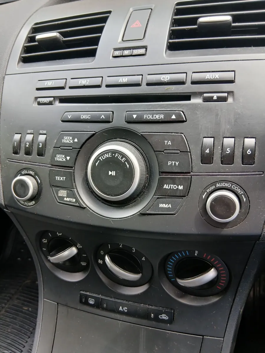 Mazda Mazda3 2013 - Image 1