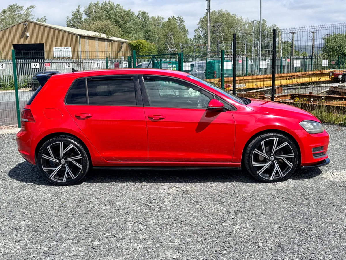 2015 VOLKSWAGEN GOLF 1.2TSI AUTO FULLY LOADED SPEC - Image 3