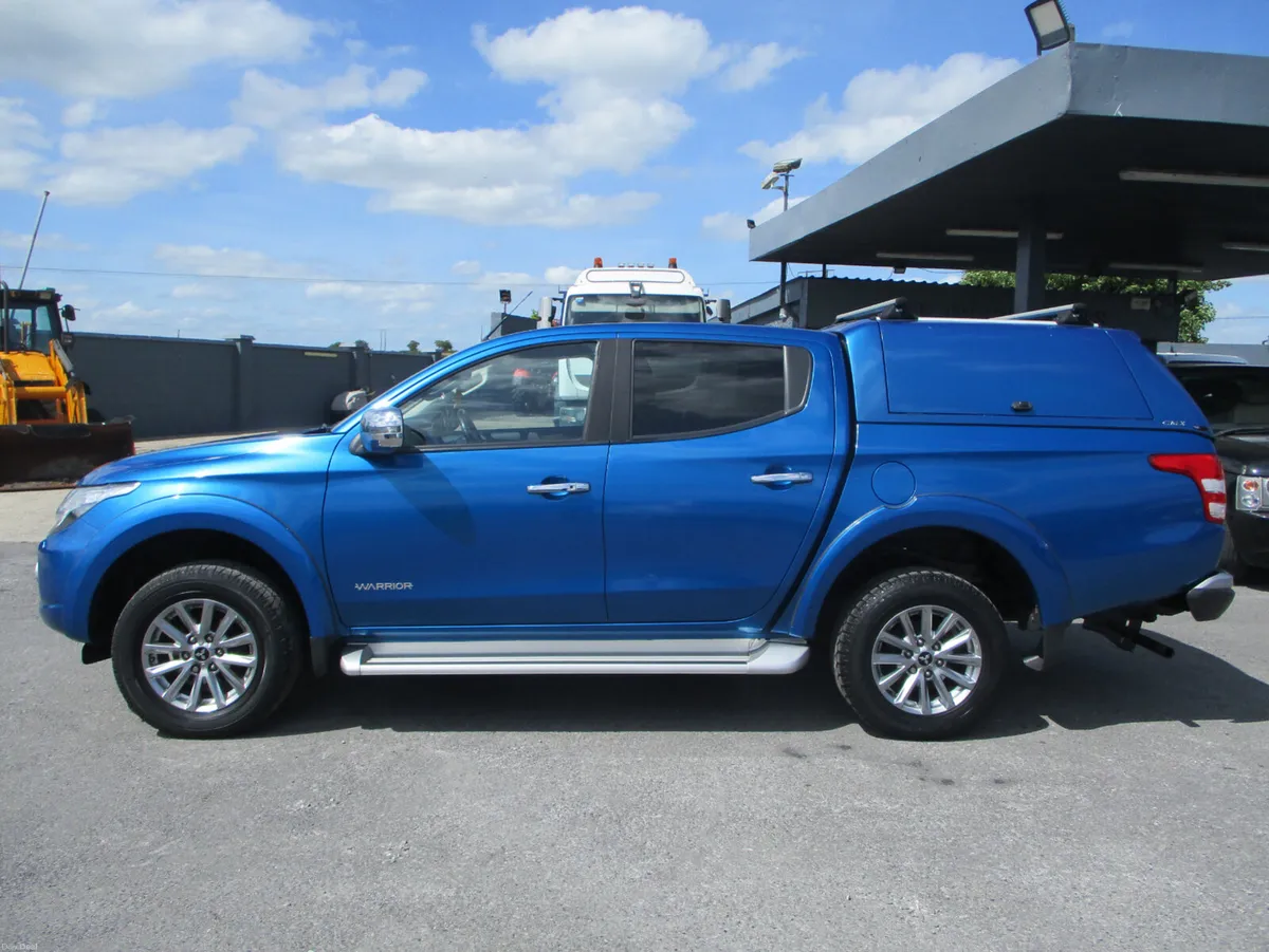 Mitsubishi L200 2.4 DI-D WARRIOR - Image 4