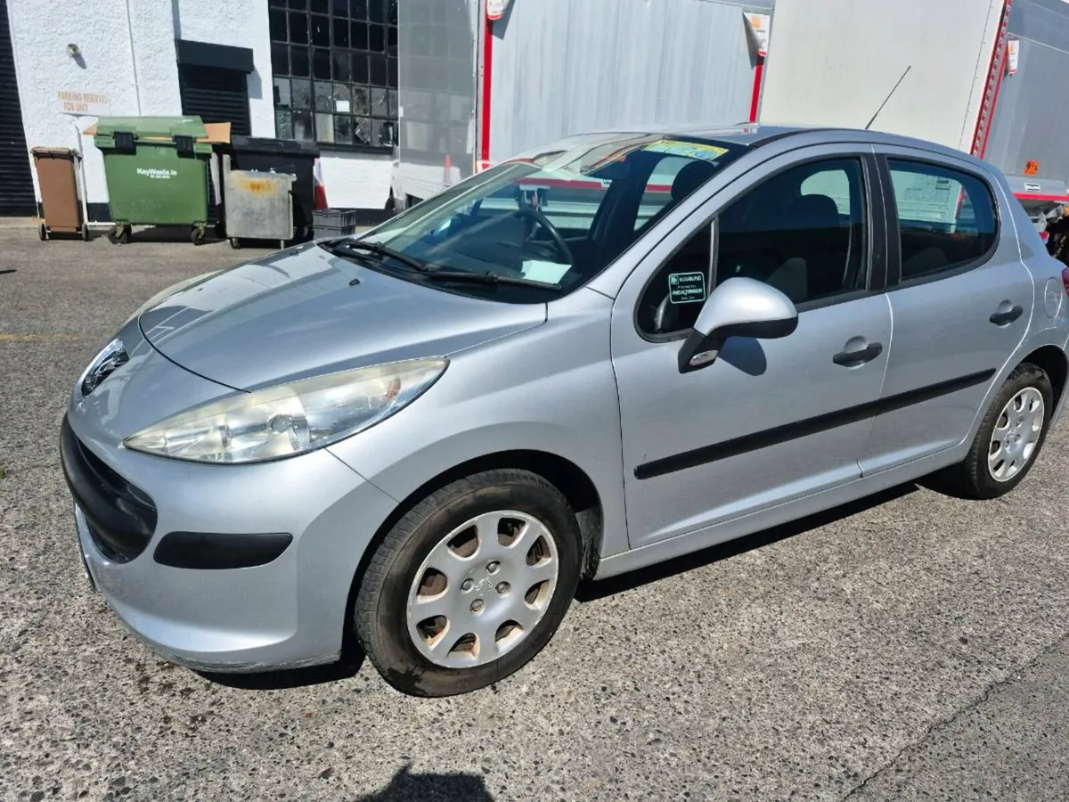 Peugeot 207 - Image 2
