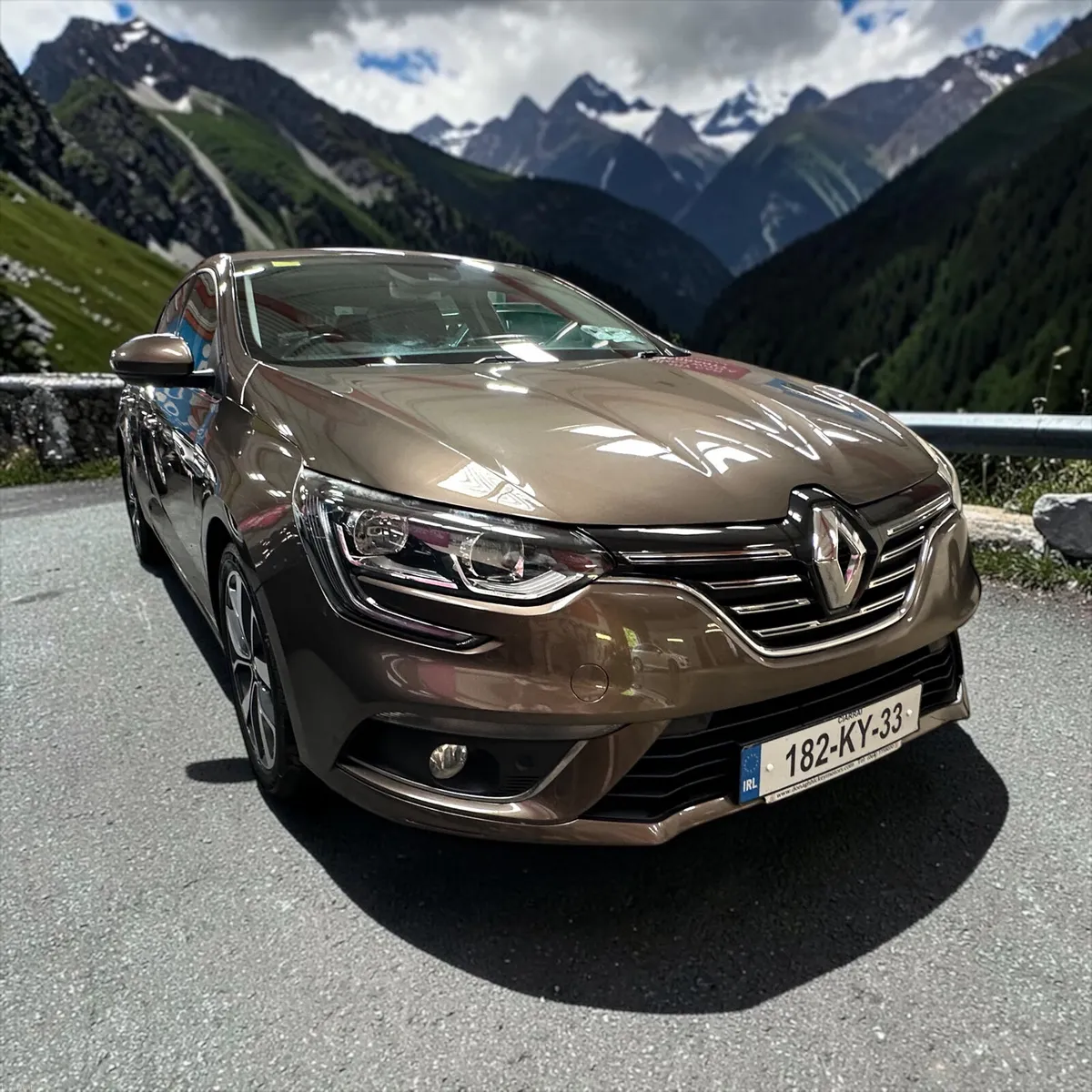 Renault Megane 1.5 dCi GRAND COUPE DYNAMIQUE S NAV - Image 3