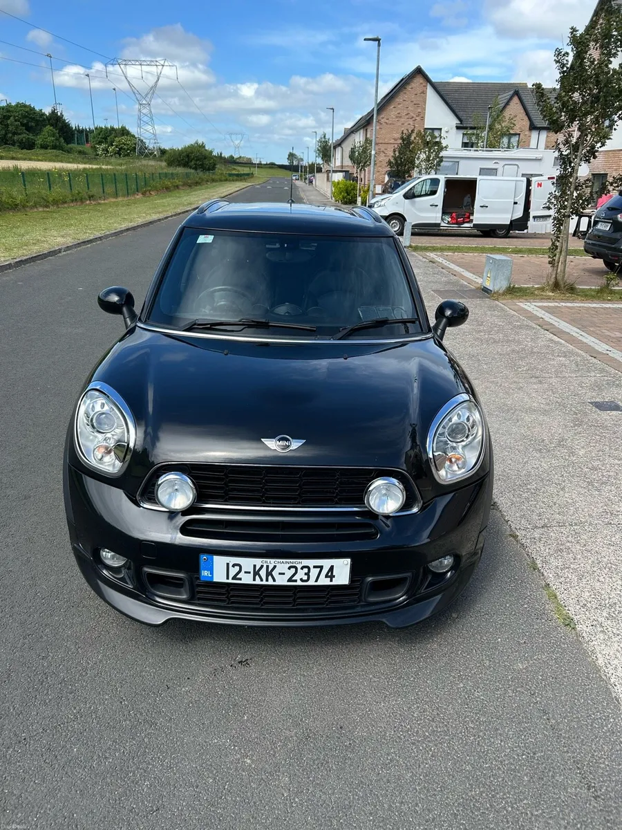 12 MINI COUNTRYMAN COOPER SD AUTOMATIC €9,950 - Image 2