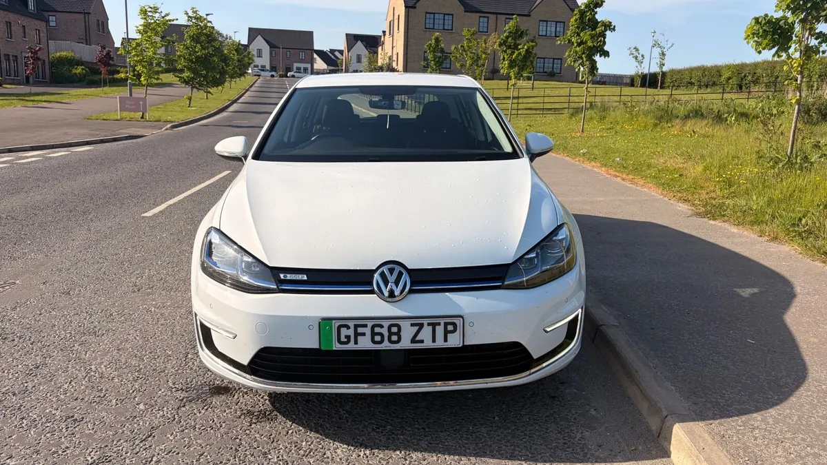 Volkswagen Golf 2018 - Image 1