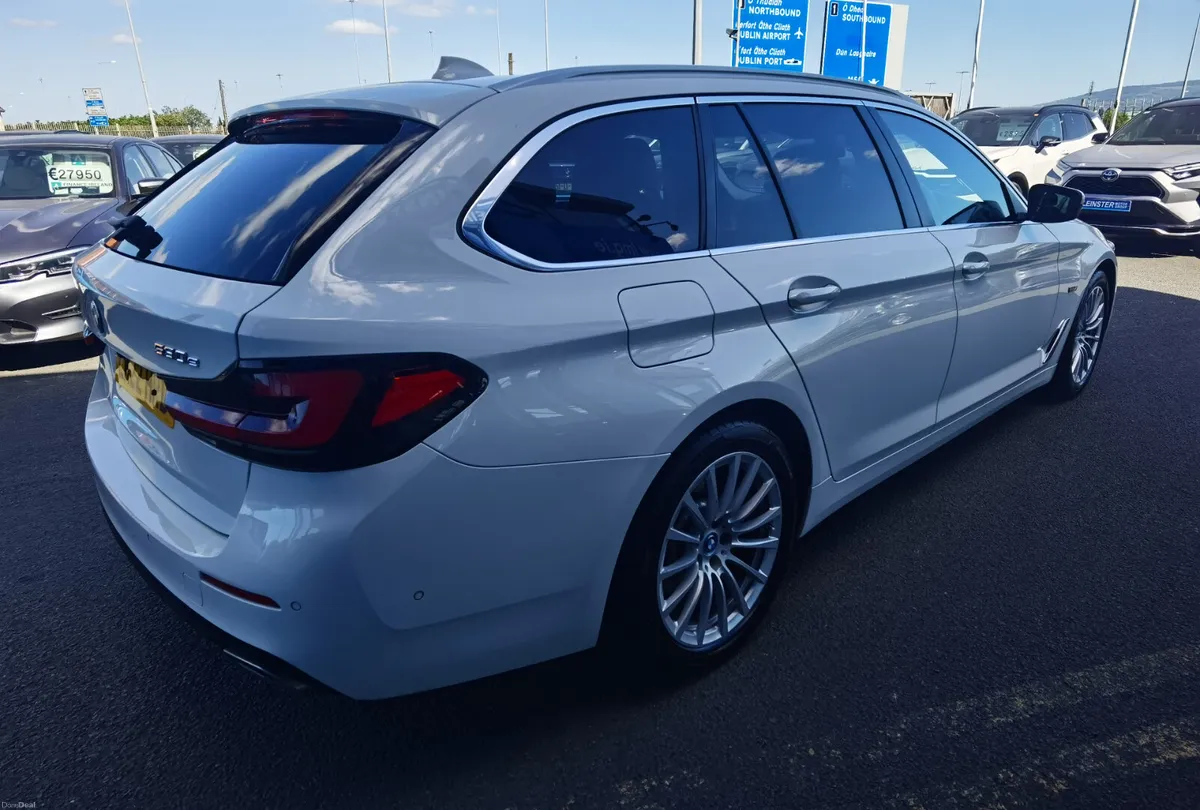 BMW 5 SERIES 530E SE ESTATE AUTOMATIC PHEV - Image 5