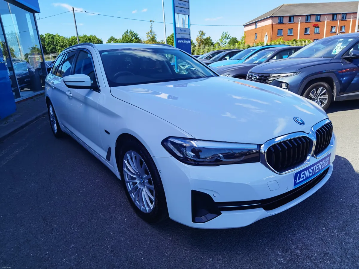 BMW 5 SERIES 530E SE ESTATE AUTOMATIC PHEV - Image 3