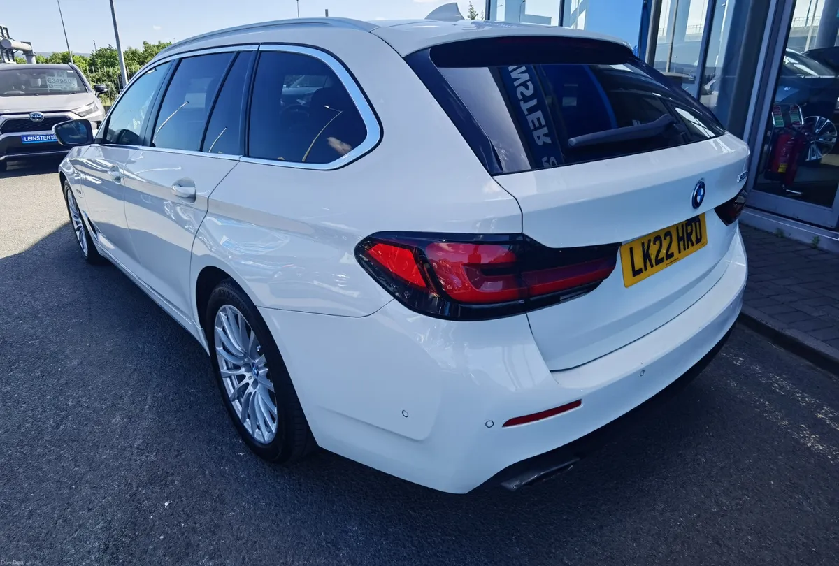 BMW 5 SERIES 530E SE ESTATE AUTOMATIC PHEV - Image 6