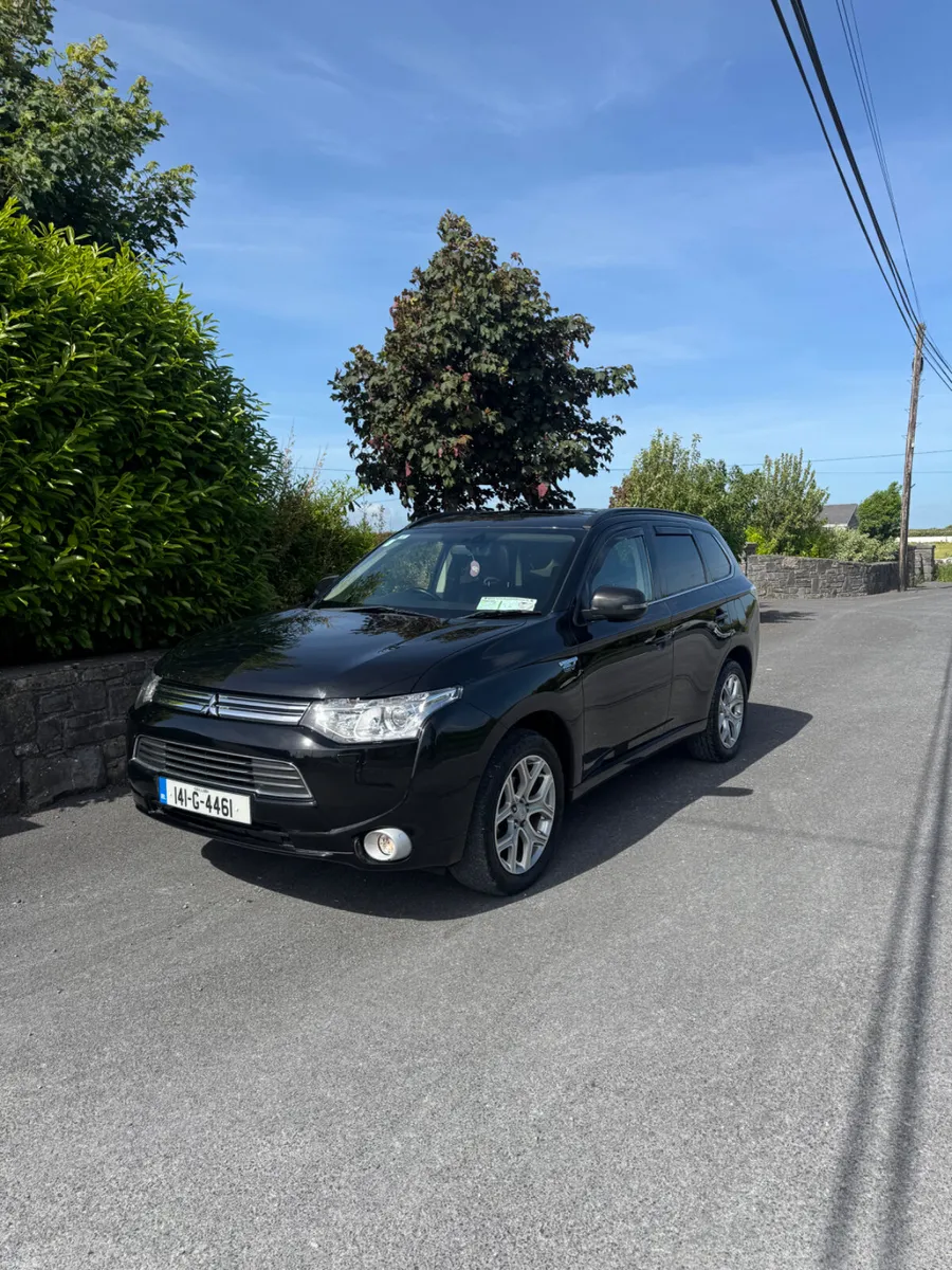 Mitsubishi Outlander 2014 - Image 4