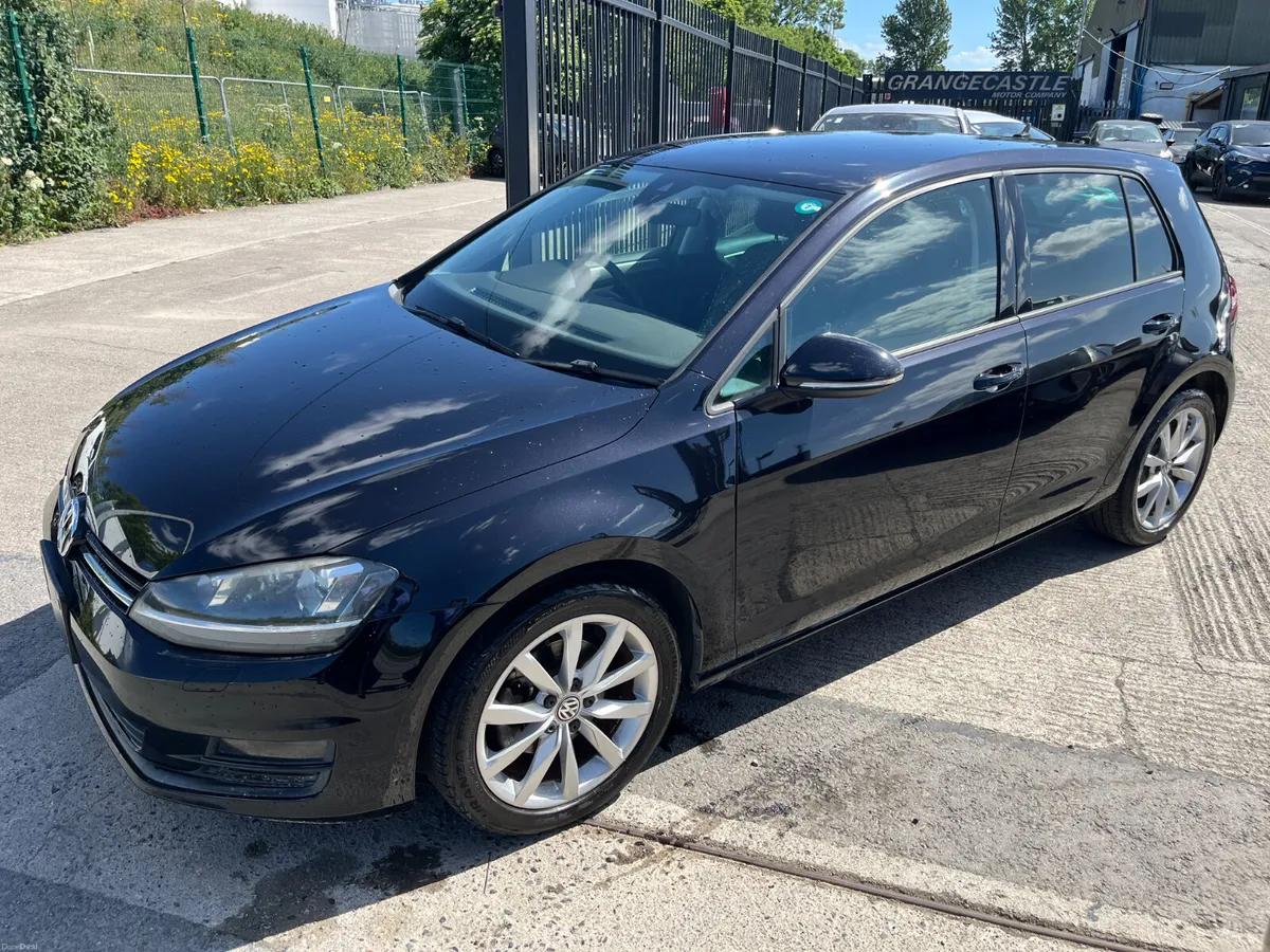 VOLKSWAGEN GOLF 2017, 1.2 TSI 5DR AUTO LOW KMS - Image 3