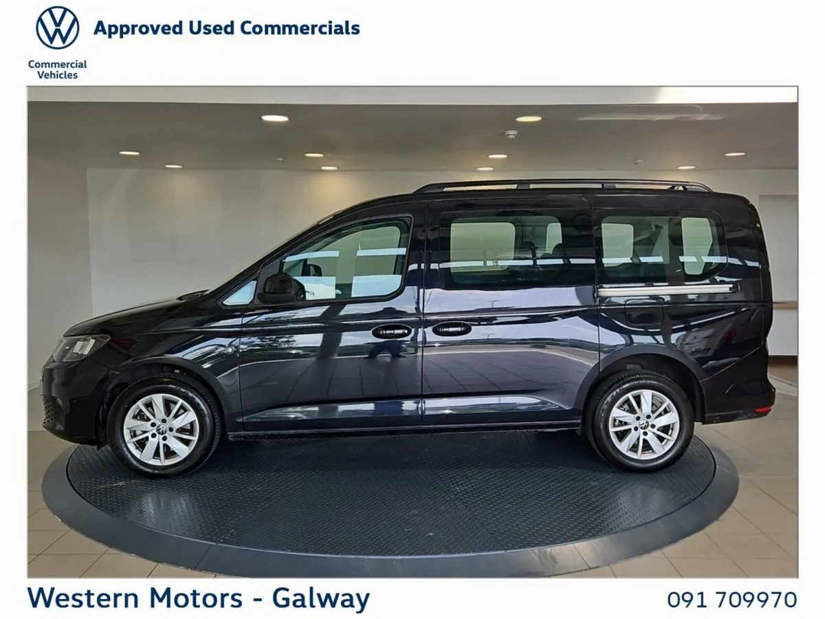 Volkswagen Caddy Maxi Life Auto, 122HP. 7 Seats, A - Image 5