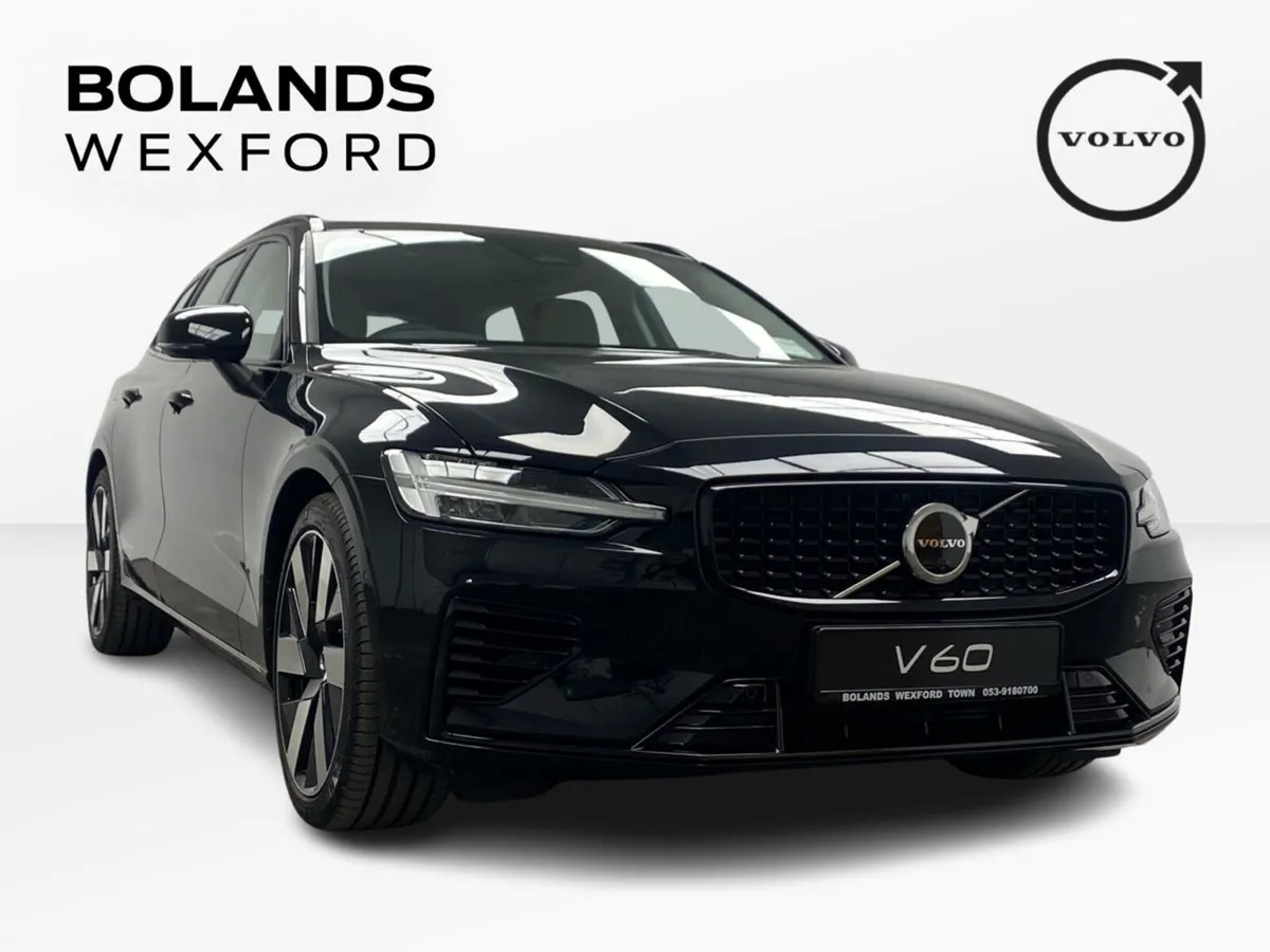 Volvo V60 T6 AWD Plug-in hybrid electric/petrol Pl - Image 1