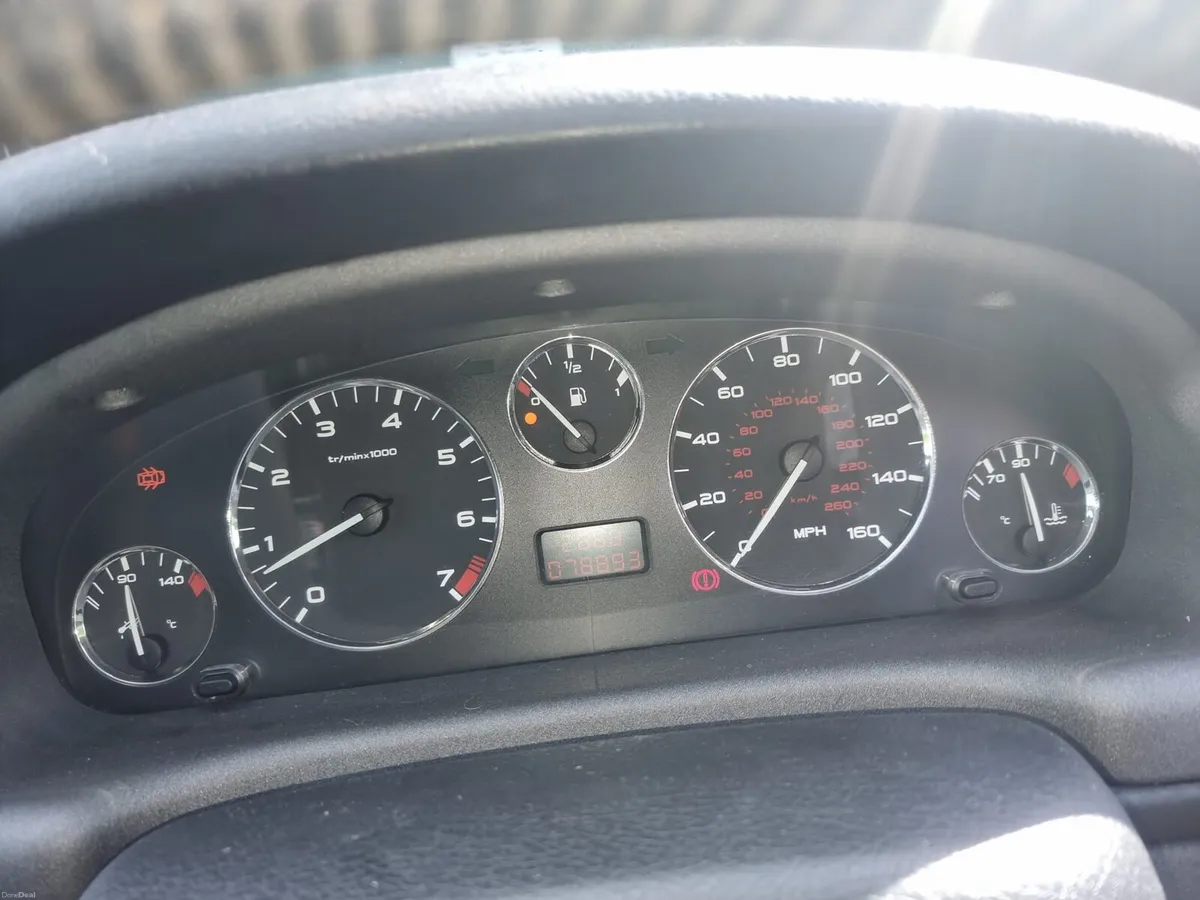 Peugeot 406coupe - Image 4
