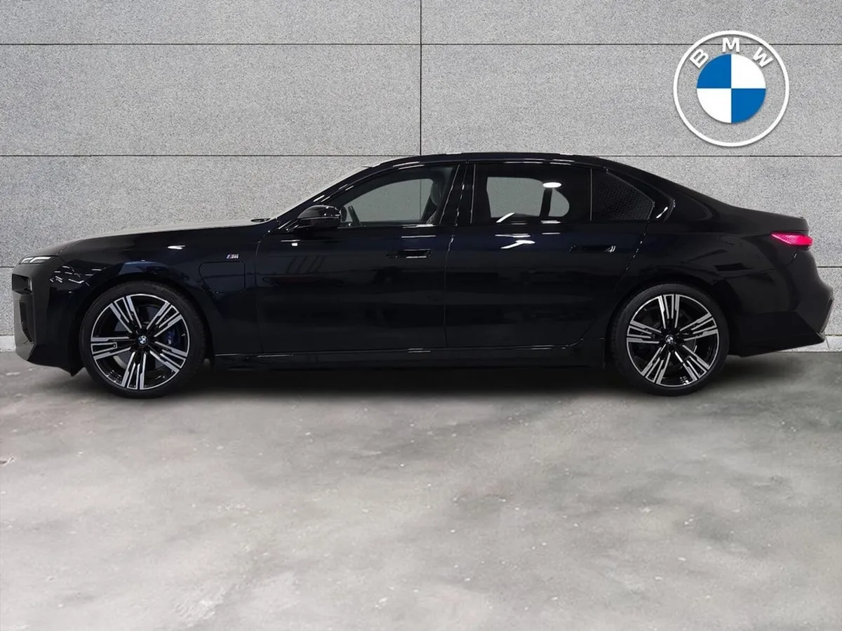 BMW 7-Series 750e xDrive M Sport - Image 4