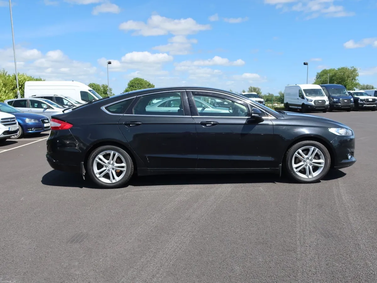 2017 Ford Mondeo 2.0TDCi Titanium 150PS - Image 2