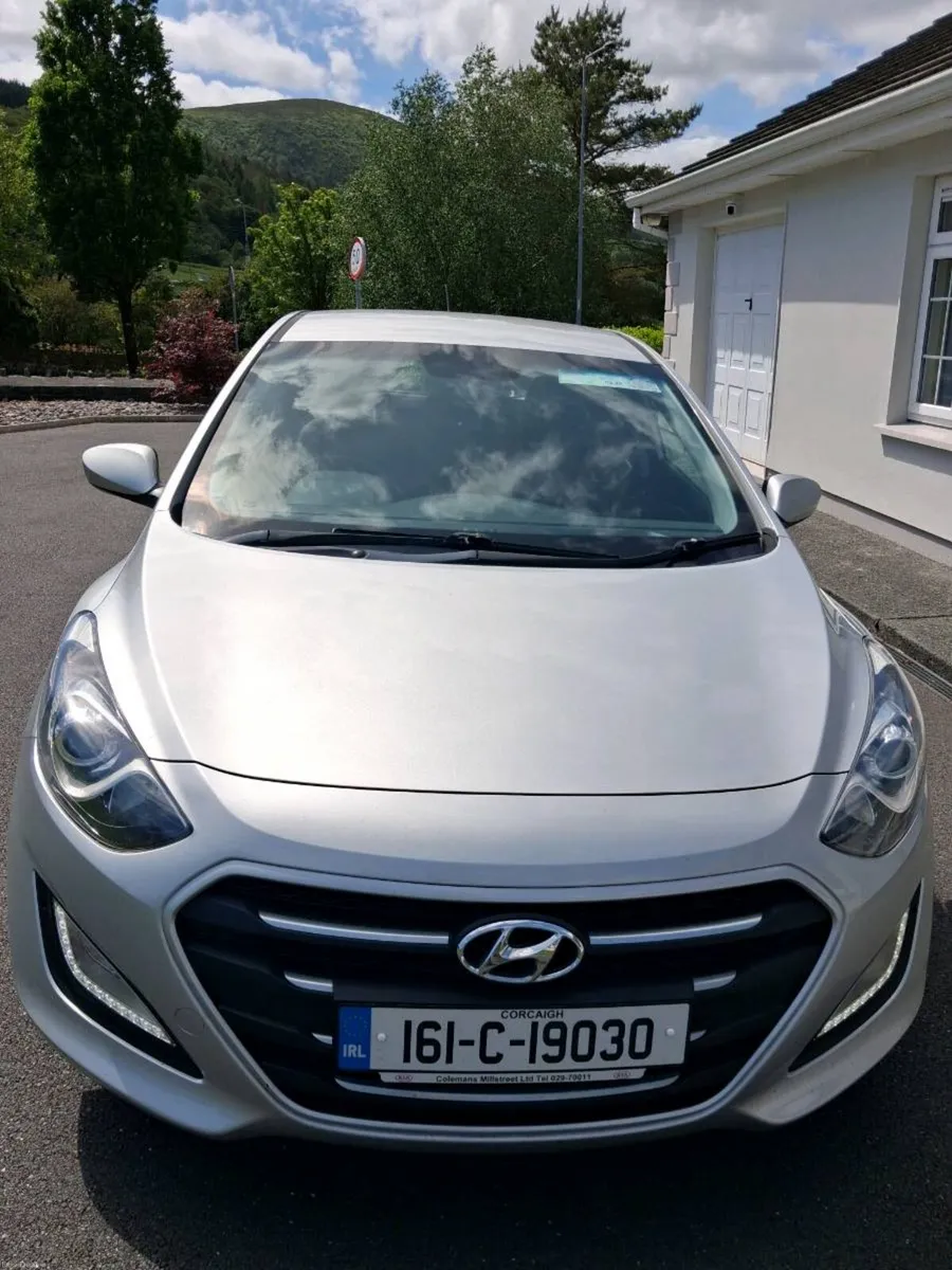 Car - Image 1