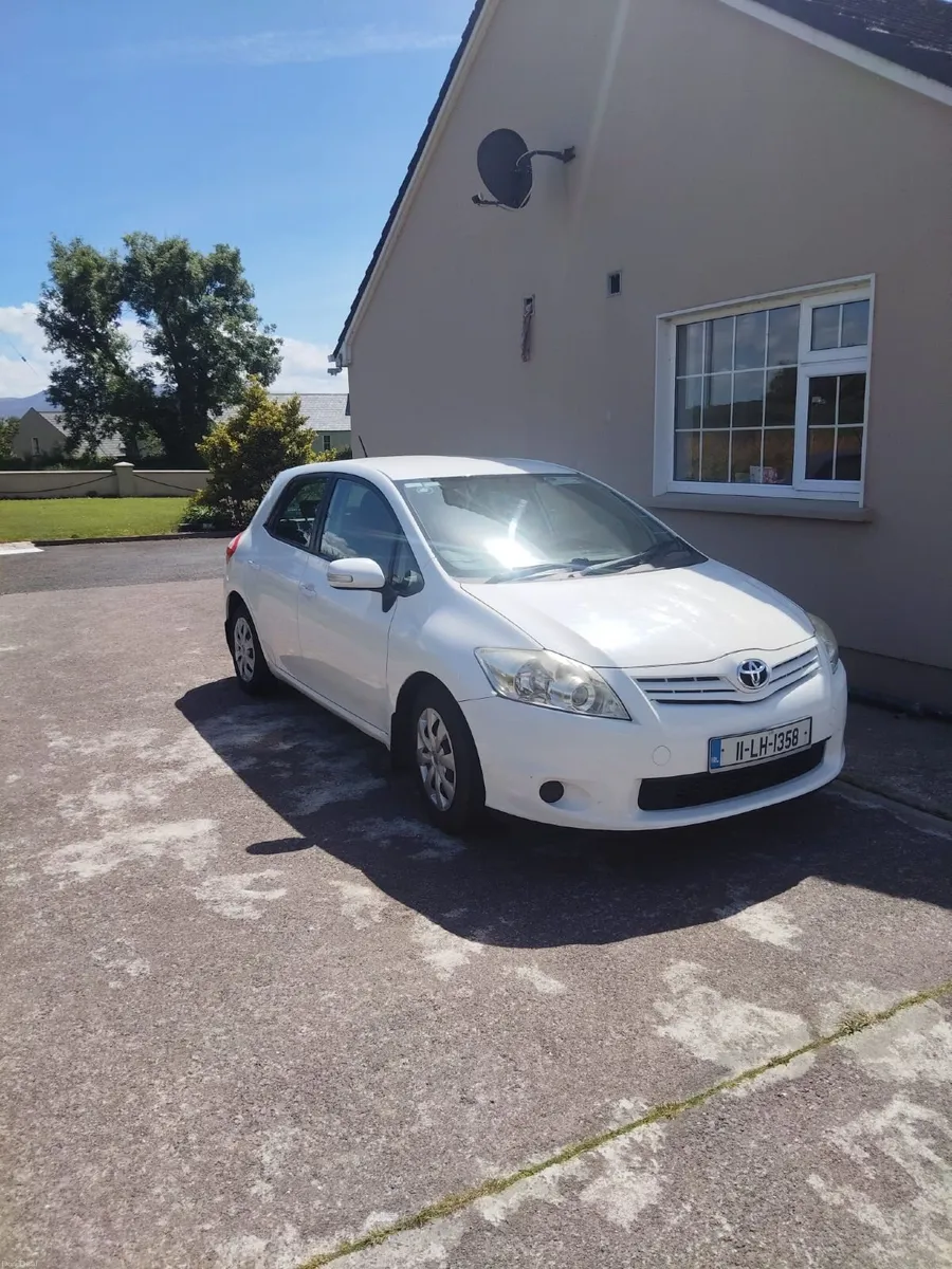 Toyota Auris 2011 1.4 D4D Diesel - Image 1